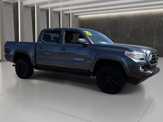 Used 2020 Toyota Tacoma SR5 RWD image 8