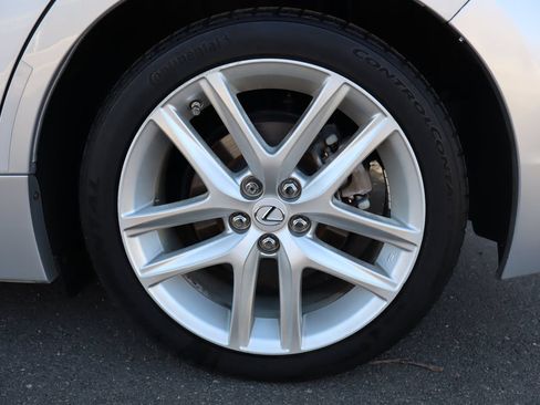 Used 2015 Lexus CT 200h w/ Navigation Package FWD image 43