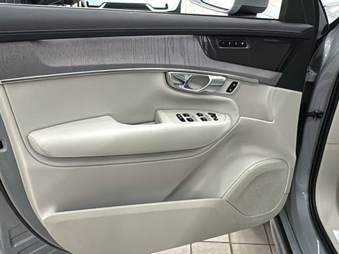 New 2026 Volvo XC90 T8 Ultra w/ Protection Package Premier image 21