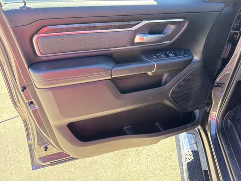 Used 2019 RAM 1500 Big Horn image 11