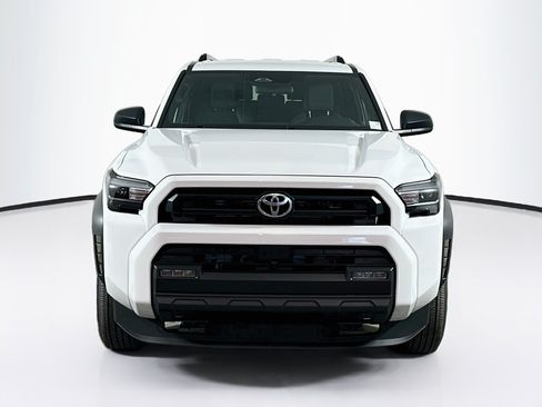 Used 2026 Toyota 4Runner SR5 AWD/4WD image 2