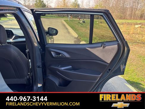 New 2026 Chevrolet Trax LT w/ Midnight Edition image 29