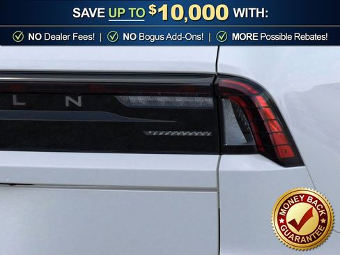 New 2026 Lincoln Navigator Reserve AWD/4WD image 26