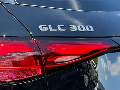 New 2027 Mercedes-Benz GLC 300 4MATIC image 12