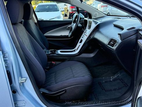 Used 2013 Chevrolet Volt FWD image 7