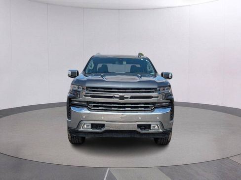 Used 2020 Chevrolet Silverado 1500 LTZ w/ LTZ Plus Package AWD/4WD image 9