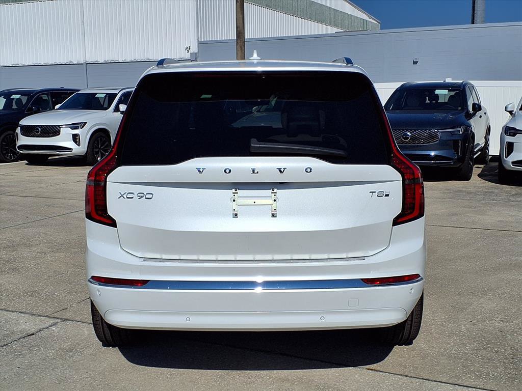 New 2026 Volvo XC90 T8 Plus w/ Protection Package Premier AWD/4WD image 6