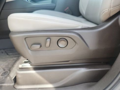 Used 2023 Chevrolet Tahoe LT w/ LT Signature Plus Package image 27