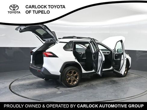 Used 2023 Toyota RAV4 AWD Hybrid image 44