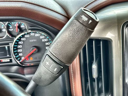 Used 2015 Chevrolet Silverado 1500 High Country w/ High Country Premium Package AWD/4WD image 20