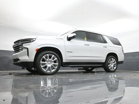 Used 2024 Chevrolet Tahoe High Country w/ Advanced Technology Package image 40