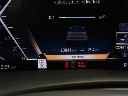 Used 2023 BMW X7 xDrive40i w/ M Sport Package AWD/4WD image 24