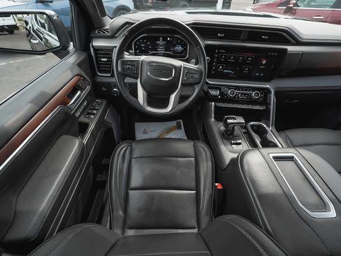 Used 2022 GMC Sierra 1500 Denali AWD/4WD image 49