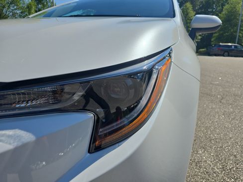 New 2026 Toyota Corolla LE FWD image 30