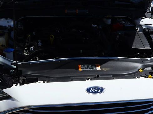 Used 2020 Ford Fusion SE image 57