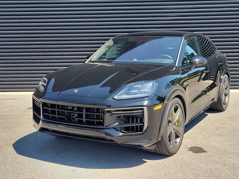 New 2026 Porsche Cayenne Turbo image 1