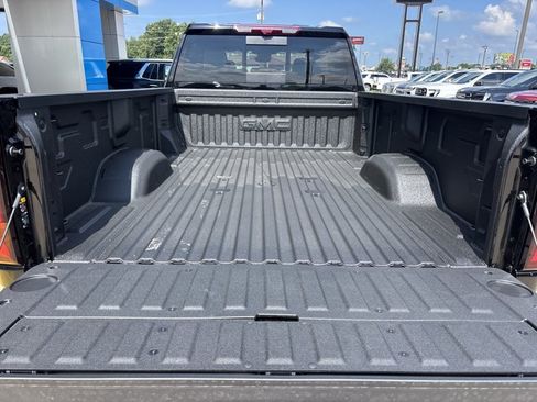 New 2026 GMC Sierra 3500 Denali Ultimate w/ LPO, Black Badging Package AWD/4WD image 5