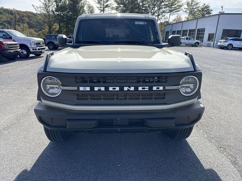 New 2025 Ford Bronco Big Bend AWD/4WD image 2