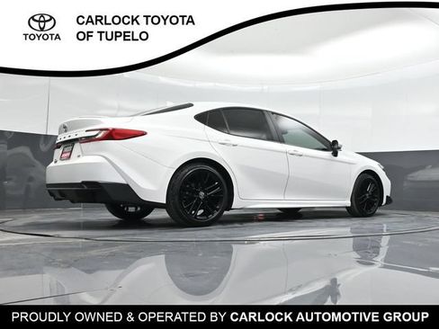 Used 2025 Toyota Camry SE FWD image 45