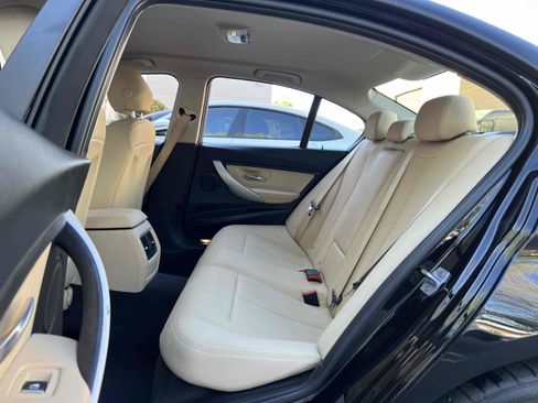 Used 2018 BMW 320i Sedan image 29