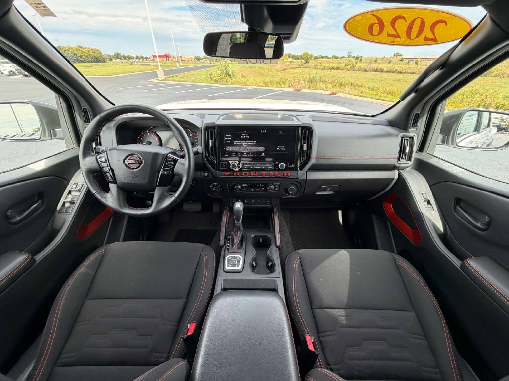 Used 2026 Nissan Frontier PRO-4X AWD/4WD image 29