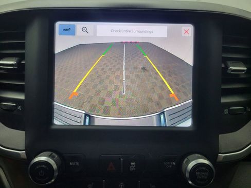 Used 2022 RAM 2500 Big Horn w/ Level C Equiment Group image 26