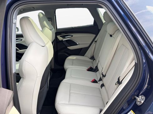 Used 2025 Audi Q5 Prestige AWD/4WD image 13