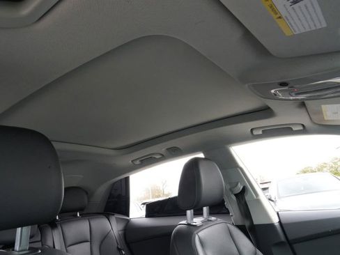 Used 2023 Audi Q8 Premium Plus image 11