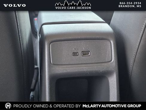 Used 2024 Chevrolet Trax LT w/ Driver Confidence Package FWD image 19