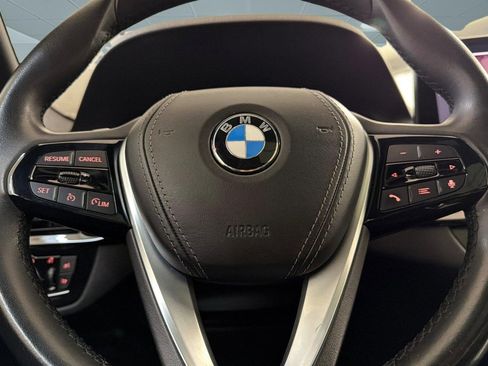 Used 2023 BMW 530i w/ Convenience Package RWD image 17