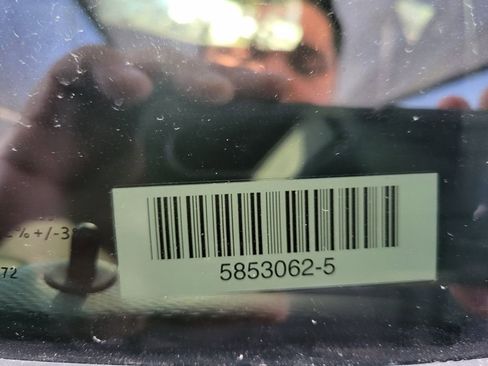 Used 2025 Chevrolet Equinox LT image 10