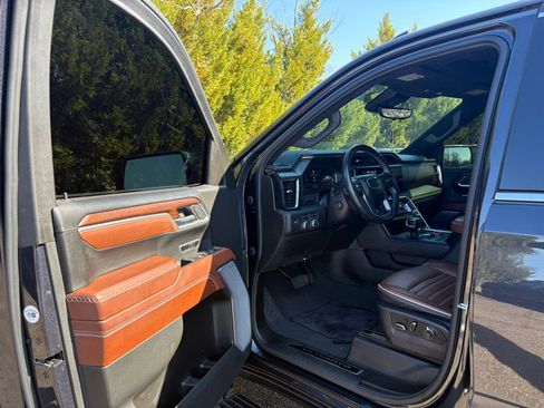 Used 2024 GMC Sierra 1500 Denali Ultimate image 16