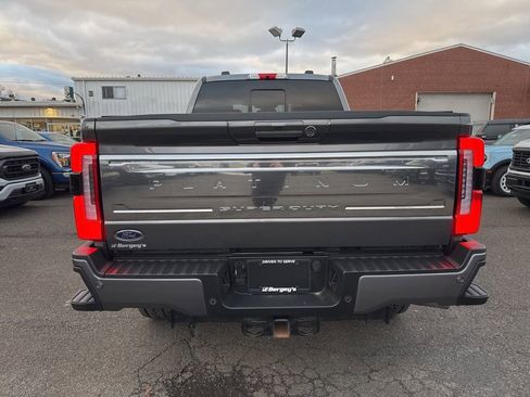 Certified 2023 Ford F350 Platinum w/ FX4 Off-Road Package image 6