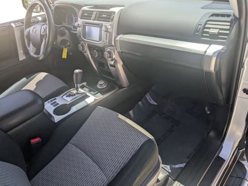 Used 2016 Toyota 4Runner SR5 image 19
