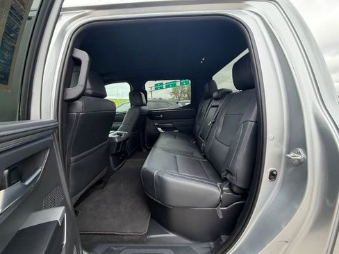 Used 2024 Toyota Tundra Platinum AWD/4WD image 15