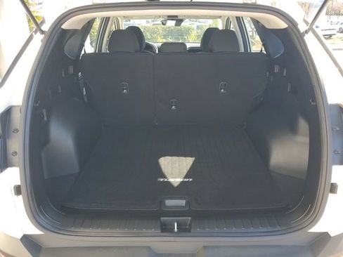Used 2024 Hyundai Tucson SE image 10