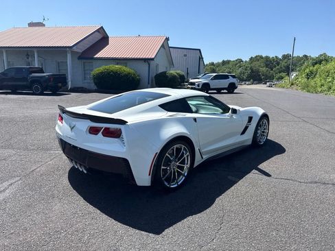 Used 2019 Chevrolet Corvette Grand Sport RWD image 10