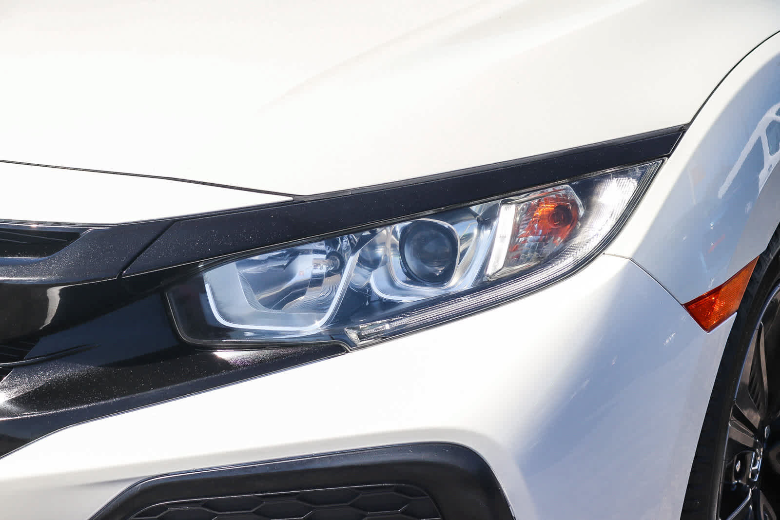 Used 2019 Honda Civic EX image 8