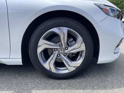 Used 2020 Honda Accord EX image 22