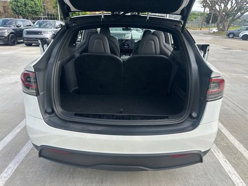 Used 2023 Tesla Model X AWD/4WD image 19