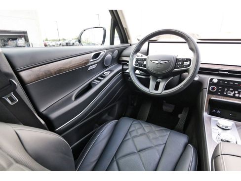 Used 2025 Genesis GV80 3.5T Prestige AWD/4WD image 9