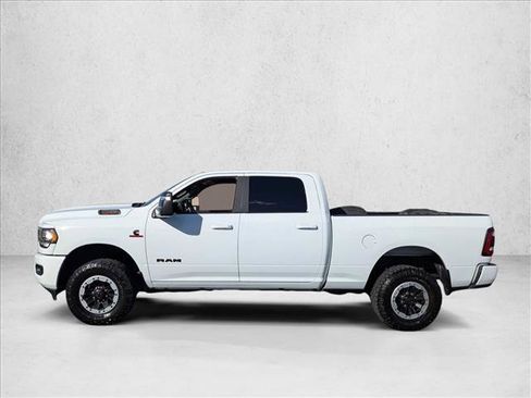 Used 2024 RAM 2500 Big Horn w/ Night Edition AWD/4WD image 5