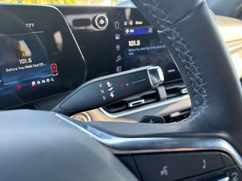 Used 2025 Chevrolet Equinox LT image 41