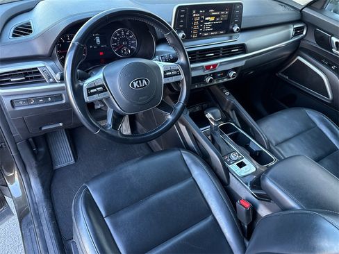 Used 2020 Kia Telluride S image 6