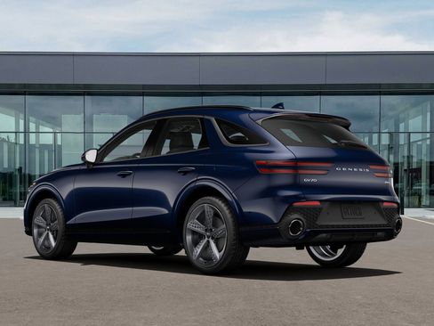 New 2025 Genesis GV70 2.5T w/ Sport Prestige Package image 5