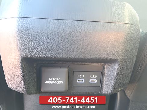 Used 2026 Toyota Tacoma Limited AWD/4WD image 30