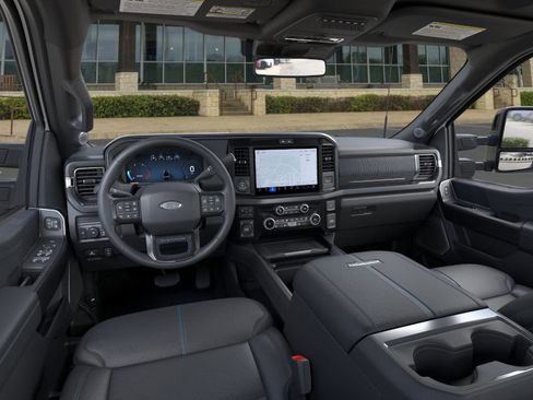 New 2025 Ford F250 Platinum image 9