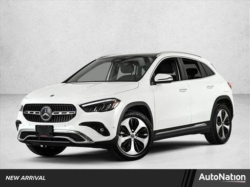 Certified 2026 Mercedes-Benz GLA 250 4MATIC image 1