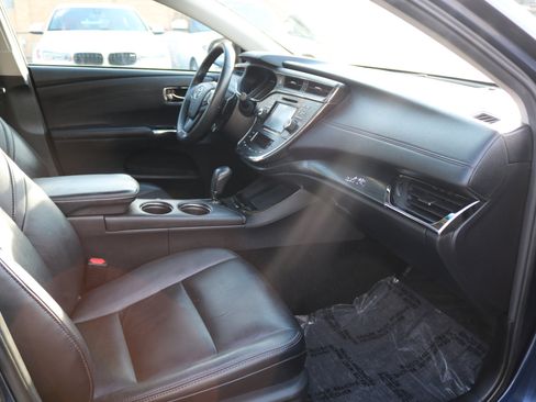 Used 2016 Toyota Avalon XLE Premium image 43