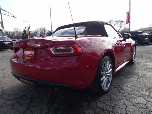 Used 2017 FIAT 124 Spider Lusso image 4